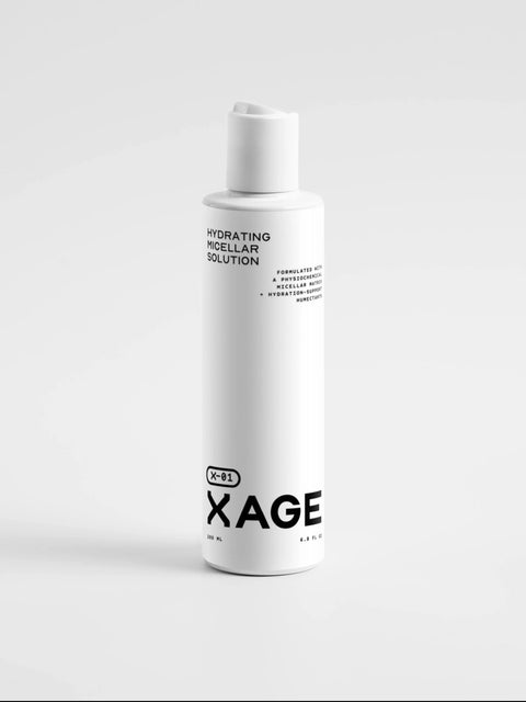 Hydrating micellar solution for hydration, formulated with micellar matrix, in white bottle packaging.